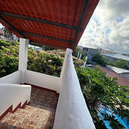 The Galapagos Pearl B&B Puerto Ayora  Ngoại thất bức ảnh