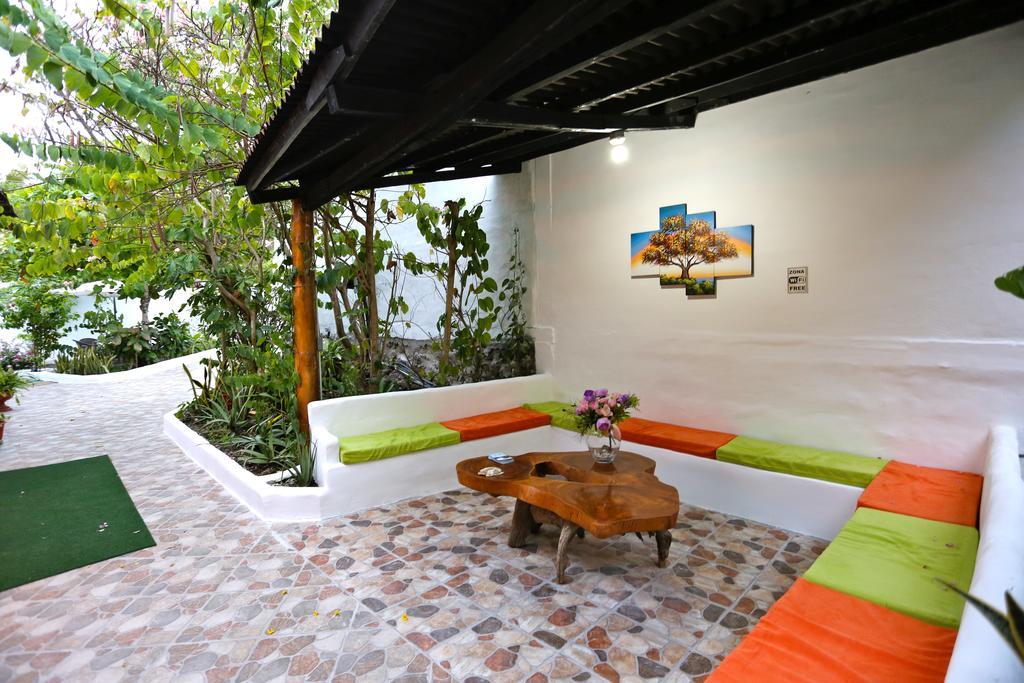 The Galapagos Pearl B&B Puerto Ayora  Ngoại thất bức ảnh