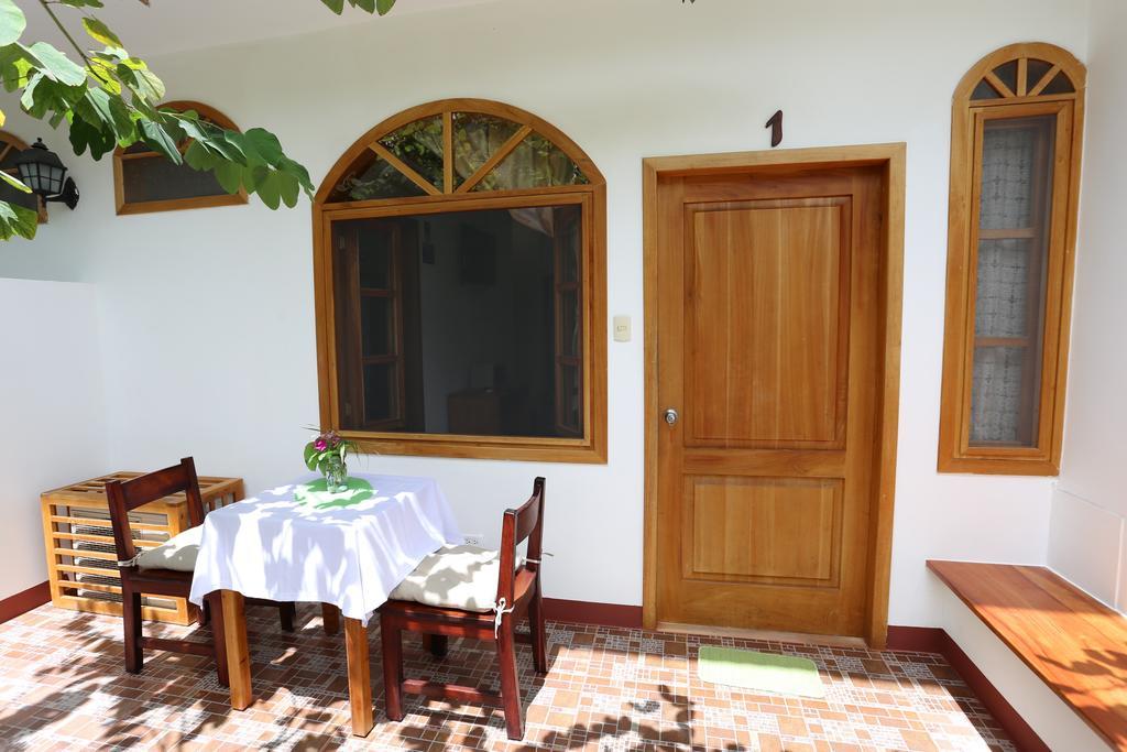 The Galapagos Pearl B&B Puerto Ayora  Ngoại thất bức ảnh