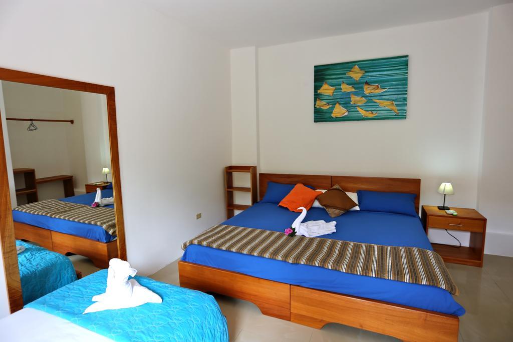 The Galapagos Pearl B&B Puerto Ayora  Ngoại thất bức ảnh