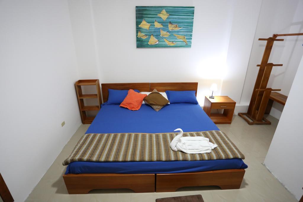 The Galapagos Pearl B&B Puerto Ayora  Ngoại thất bức ảnh